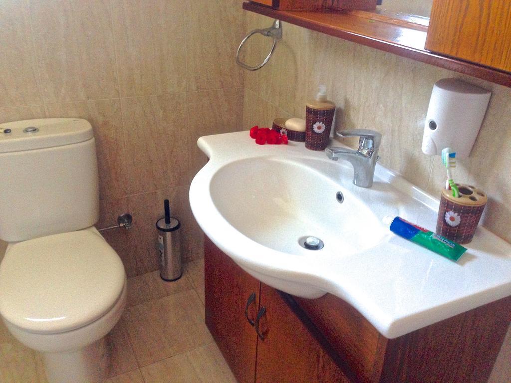 Kalli Villa Pomos Ruang foto