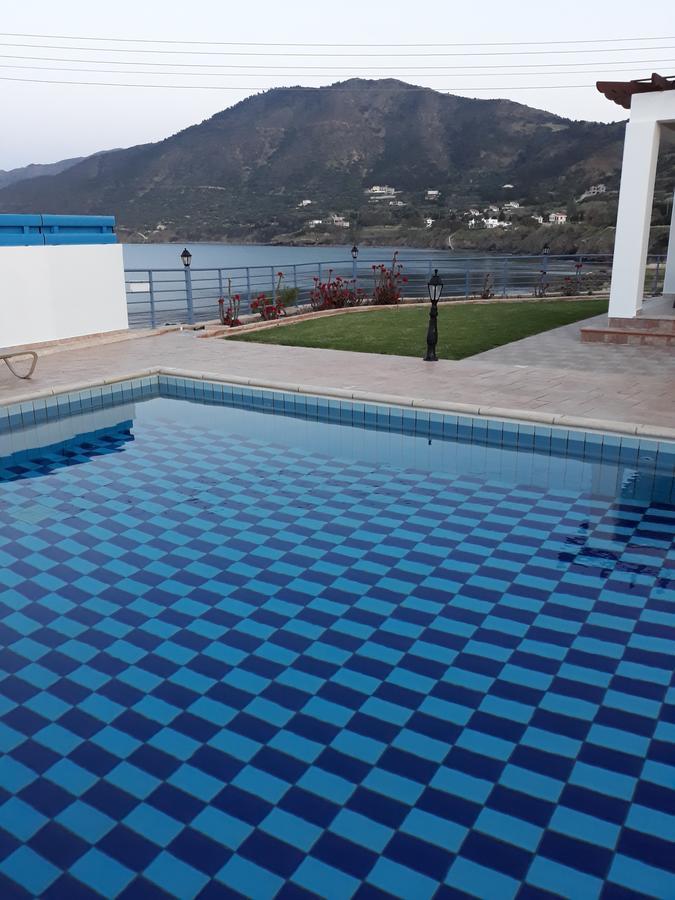 Kalli Villa Pomos Bagian luar foto